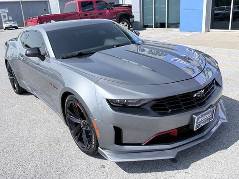 Used 2021 Chevrolet Camaro LT w/ Redline Edition RWD image 3