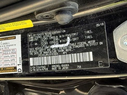 Used 2018 Toyota 4Runner SR5 RWD image 33