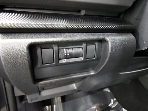 Used 2024 Subaru Crosstrek 2.0i Premium AWD/4WD image 19