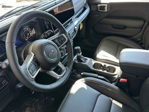 New 2026 Jeep Wrangler Unlimited Sahara image 10