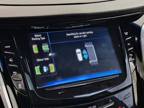 Used 2019 Cadillac Escalade Platinum image 27