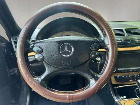 Used 2007 Mercedes-Benz E 350 Sedan image 15