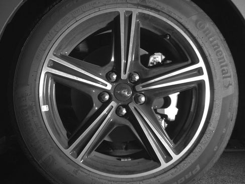 Used 2024 Ford Mustang Coupe RWD image 9