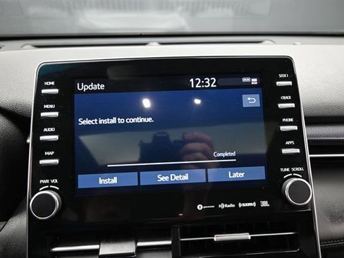 Certified 2021 Toyota Avalon Touring FWD image 11