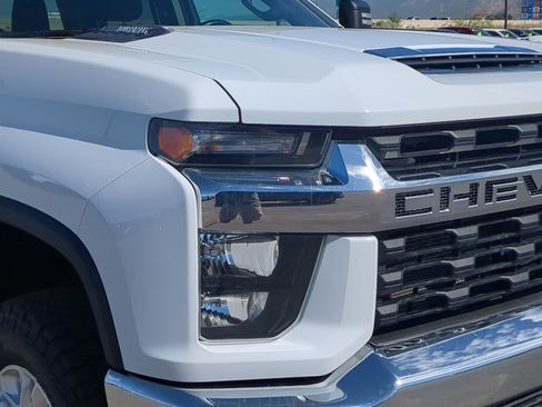 Certified 2023 Chevrolet Silverado 2500 LT AWD/4WD image 11