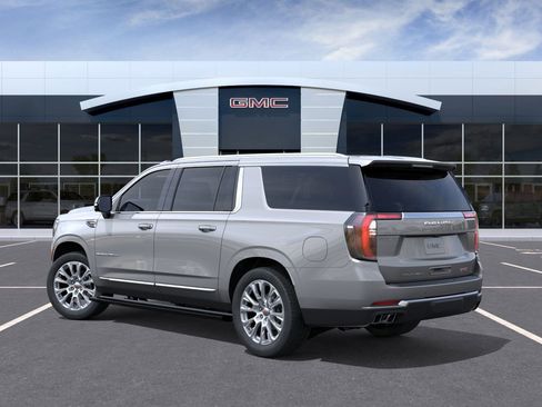 New 2026 GMC Yukon XL Denali w/ Sun & Power Step Package AWD/4WD image 3