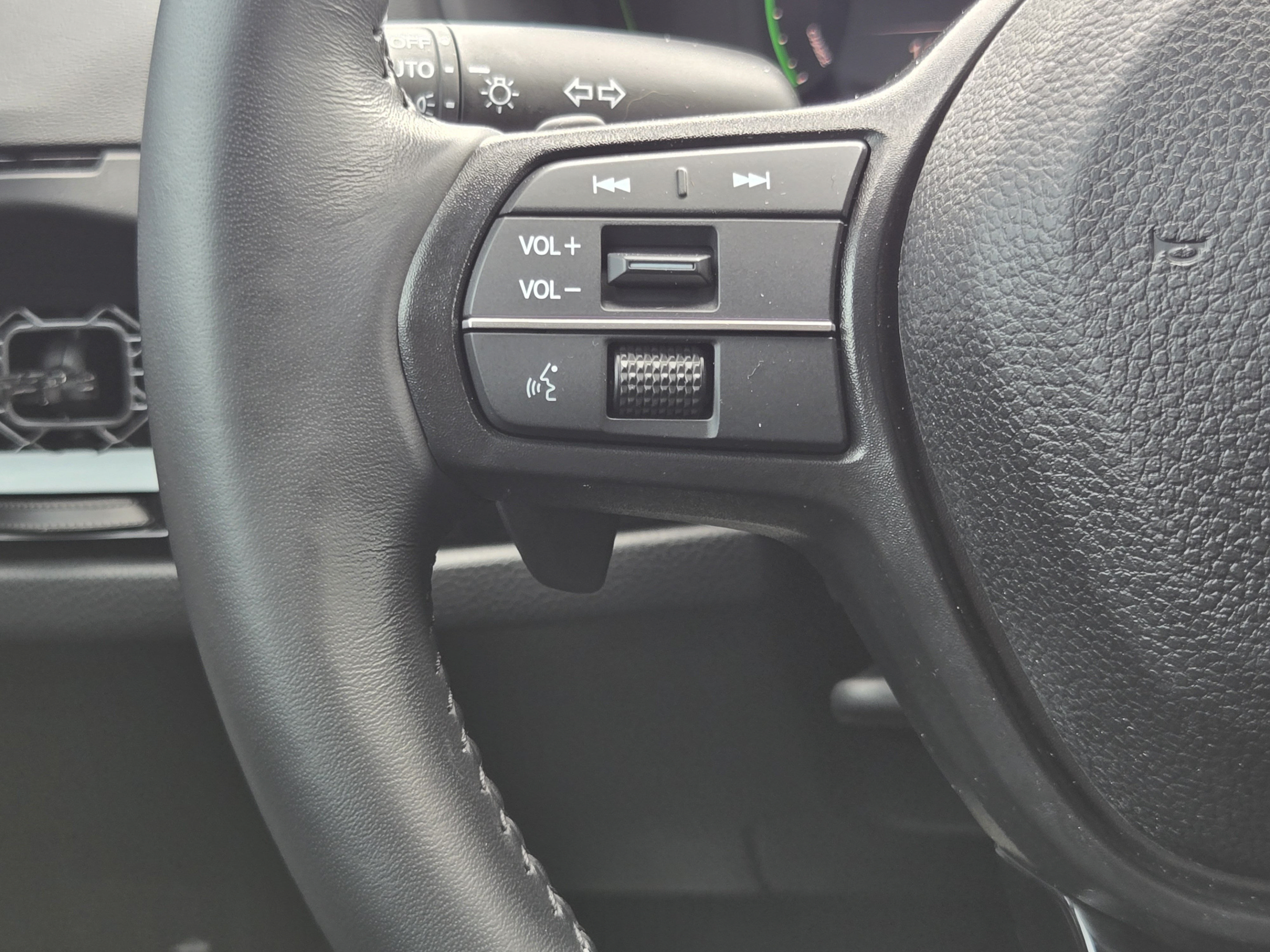 Used 2024 Honda Accord Sport image 24