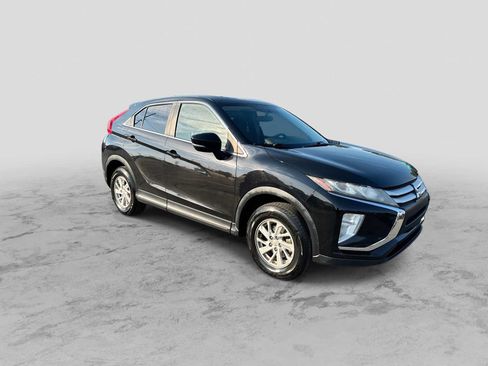 Used 2019 Mitsubishi Eclipse Cross ES AWD/4WD image 2