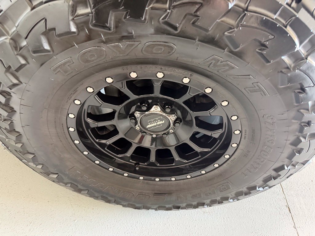 Used 2018 Ford F150 Raptor w/ Equipment Group 802A Luxury AWD/4WD image 15
