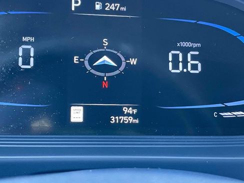 Certified 2023 Hyundai Venue Limited FWD image 26