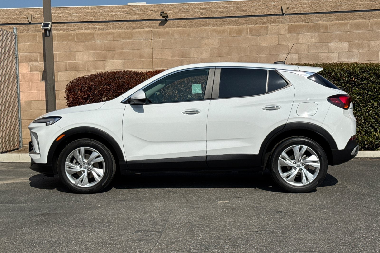 Used 2024 Buick Encore GX Preferred FWD image 7