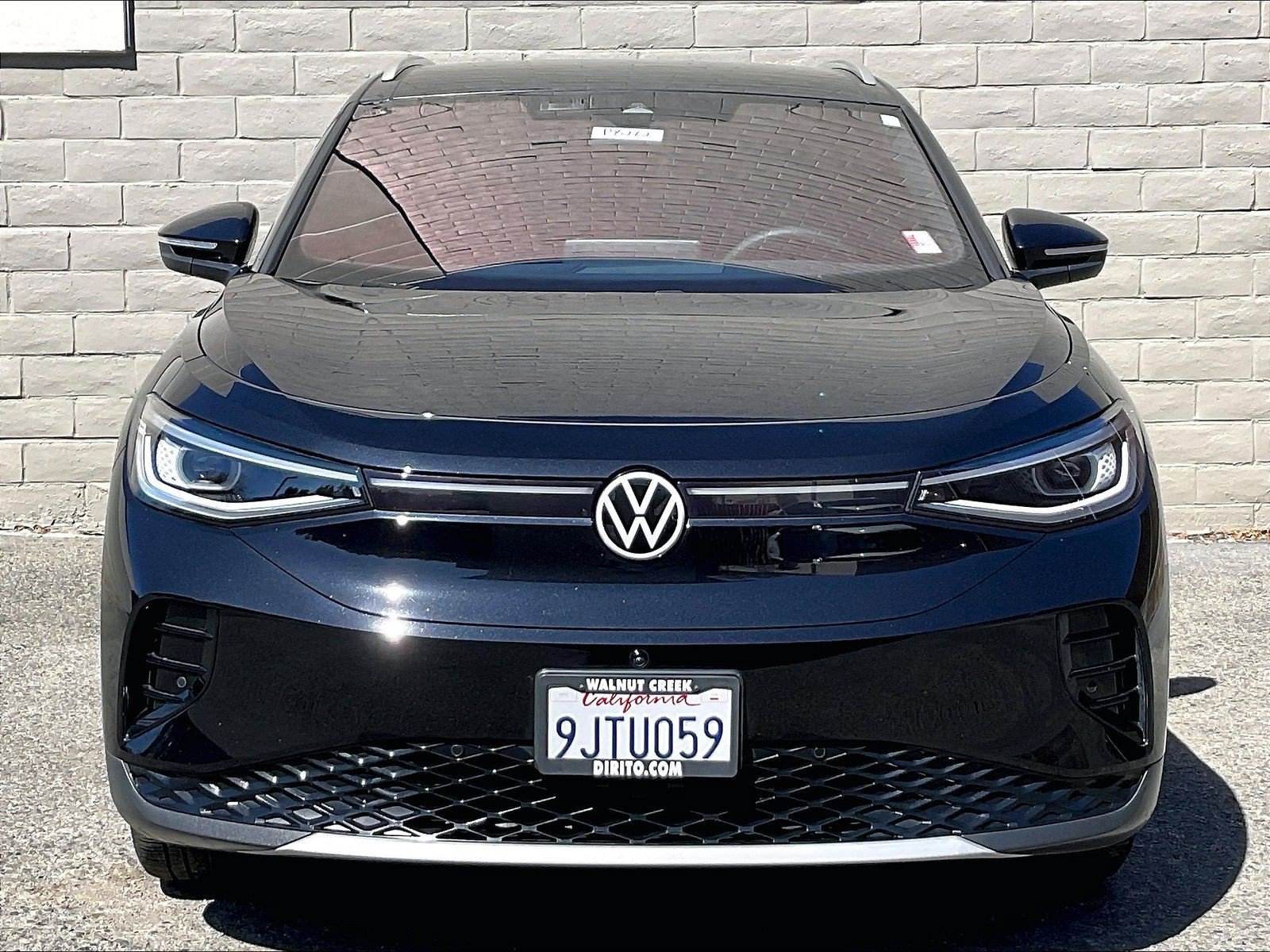Used 2023 Volkswagen ID.4 Pro S Plus AWD/4WD image 2