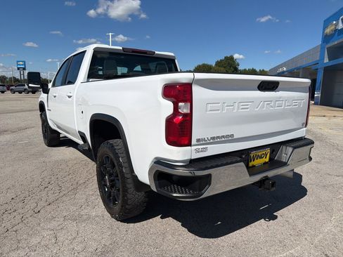 Used 2023 Chevrolet Silverado 2500 LT w/ Convenience Package image 8
