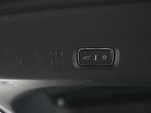 Used 2025 Ford Expedition Max Platinum AWD/4WD image 21