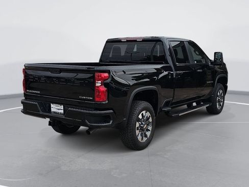 New 2026 Chevrolet Silverado 2500 Custom w/ Custom Value Package AWD/4WD image 3