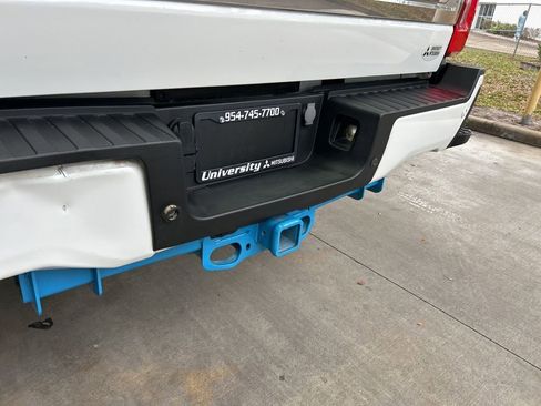 Used 2024 Ford F350 Platinum image 22