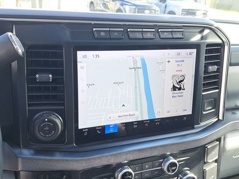 Certified 2024 Ford F250 Limited w/ FX4 Off-Road Package image 28