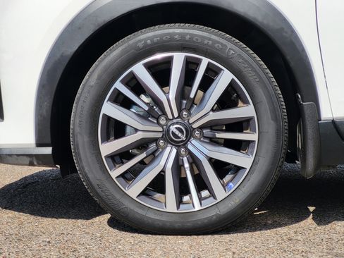 Certified 2023 Nissan Kicks SV FWD image 10