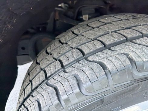 Used 2018 GMC Canyon SLT w/ Trailering Package image 14