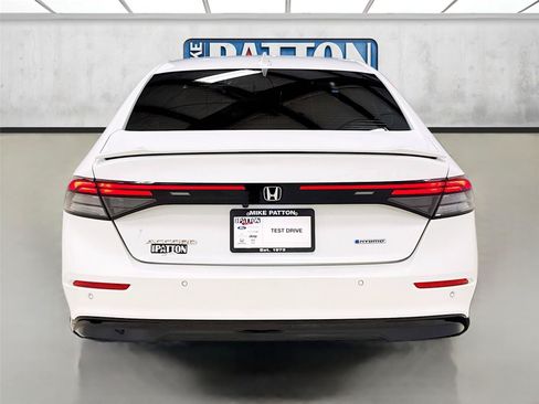 Used 2023 Honda Accord EX-L image 6