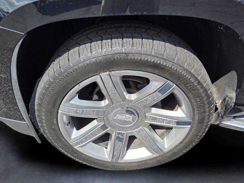 Used 2020 Cadillac Escalade Luxury AWD/4WD image 9