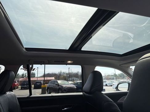 Used 2025 Toyota Grand Highlander Platinum image 15