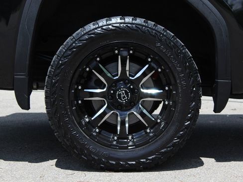 Used 2021 GMC Sierra 1500 SLE AWD/4WD image 25