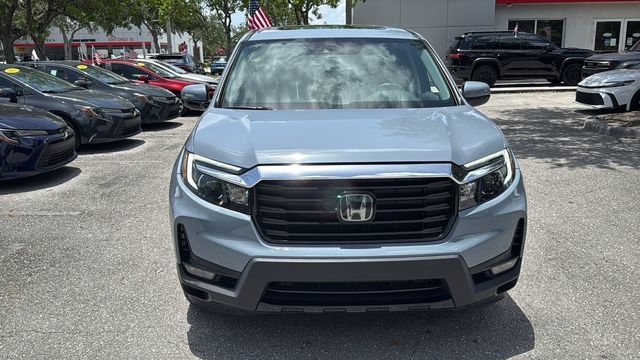 Used 2023 Honda Ridgeline RTL-E image 2