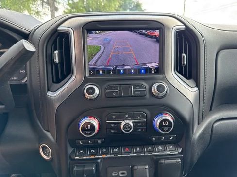 Used 2020 GMC Sierra 1500 Denali w/ Denali Ultimate Package AWD/4WD image 31
