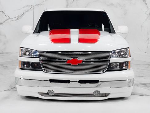 Used 2006 Chevrolet Silverado 1500 LS image 11