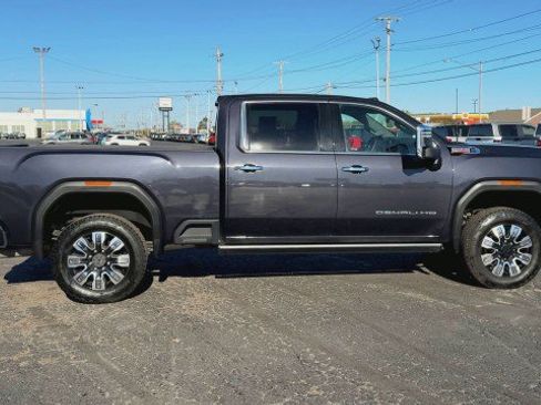 Certified 2024 GMC Sierra 2500 Denali w/ Denali Reserve Package image 9