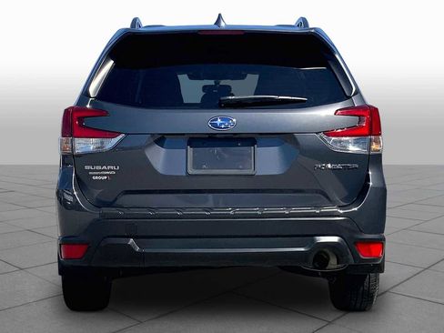 Certified 2023 Subaru Forester Premium AWD/4WD image 5
