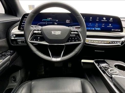 Used 2024 Cadillac Lyriq Luxury image 4