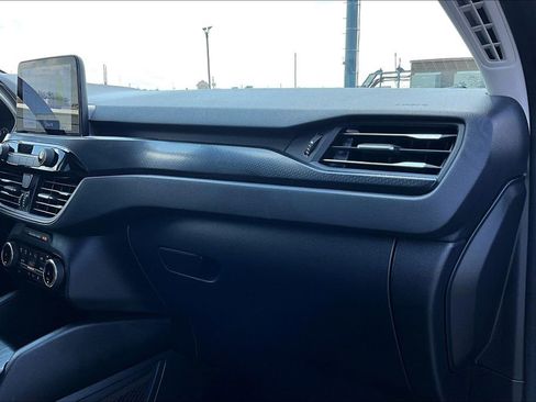 Used 2022 Ford Escape SEL w/ SEL Stealth AWD Package image 22