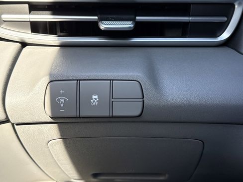 New 2026 Hyundai Elantra SEL Sport Premium image 18