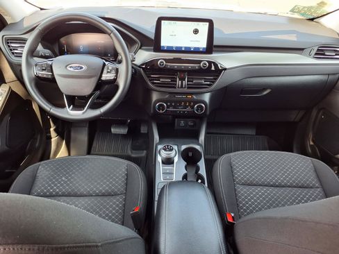 Used 2023 Ford Escape Active AWD/4WD image 9