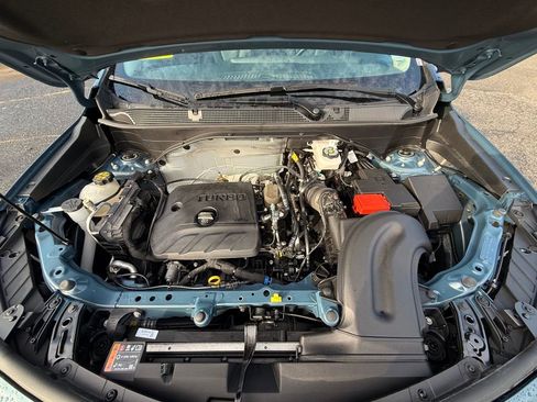 Used 2024 Buick Encore GX Sport Touring image 12