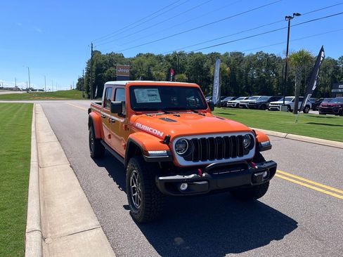 New 2026 Jeep Gladiator Rubicon AWD/4WD image 1