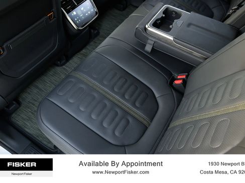 Used 2023 Rivian R1T Adventure image 19