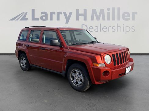 Used 2009 Jeep Patriot Sport image 8