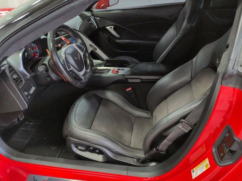 Used 2016 Chevrolet Corvette Z51 3LT w/ 3LT Preferred Equipment Group image 18