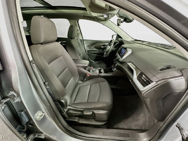 Used 2024 GMC Terrain SLE w/ Driver Convenience Package AWD/4WD image 30