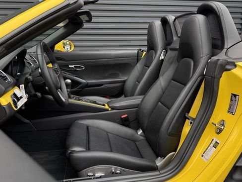 Certified 2021 Porsche 718 Boxster S image 5