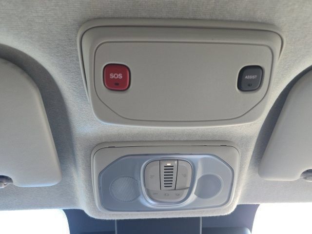 Used 2025 RAM ProMaster 2500 w/ Quick Order Package 22G SLT FWD image 24