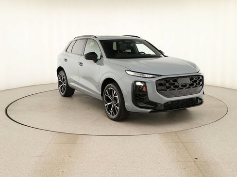 New 2026 Audi Q3 quattro 2.0T AWD/4WD image 10