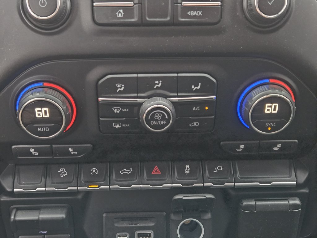 Used 2019 Chevrolet Silverado 1500 LT w/ Texas Edition AWD/4WD image 19