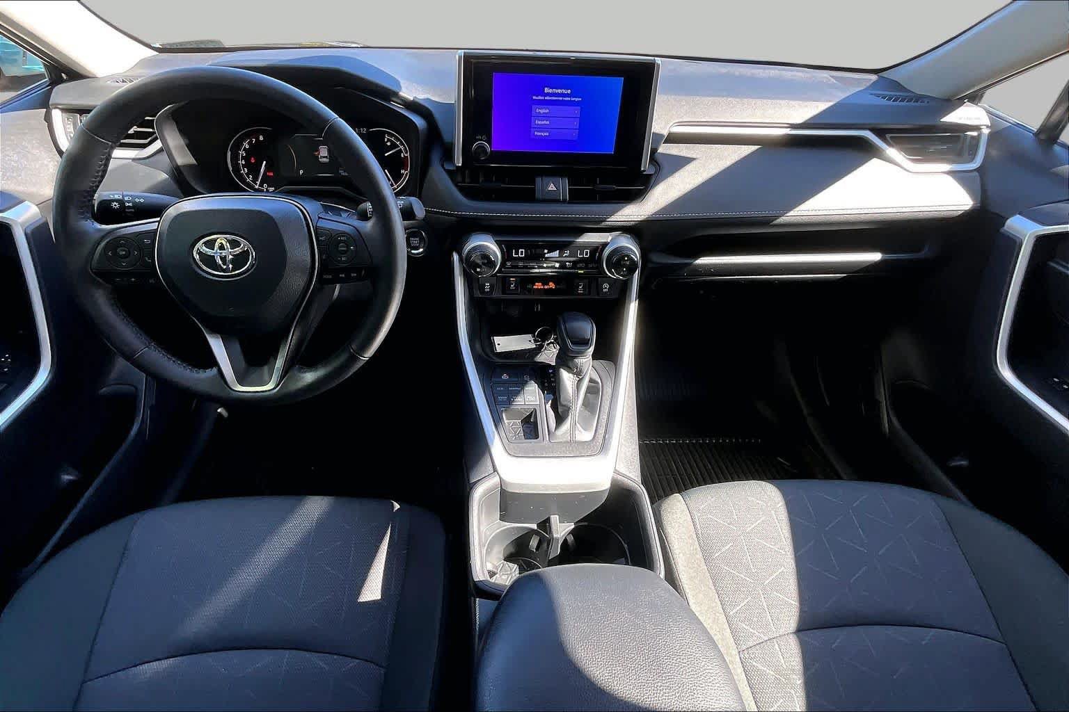 Used 2024 Toyota RAV4 XLE w/ Convenience Package AWD/4WD image 15