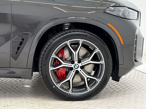 New 2026 BMW X5 xDrive50e w/ M Sport Package AWD/4WD image 11