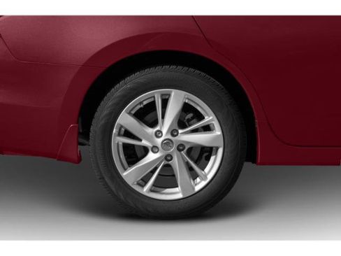 Used 2015 Nissan Altima 3.5 SL FWD image 14