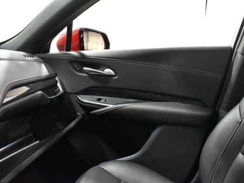 Used 2023 Cadillac XT4 Sport w/ Cold Weather Package image 22